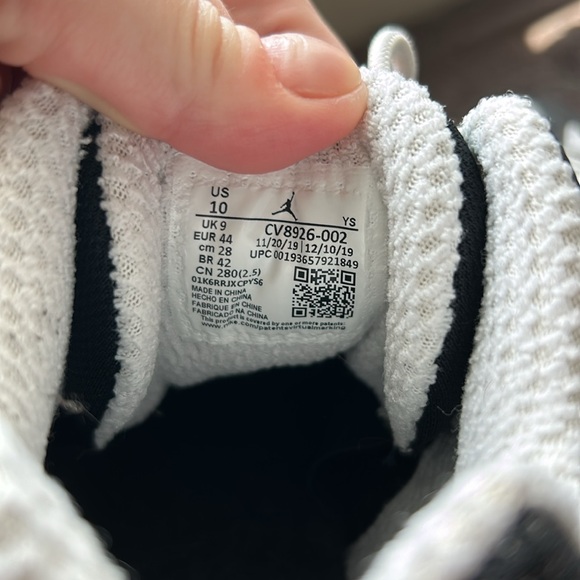 Jordan Jumpman Sneakers - Picture 10 of 10